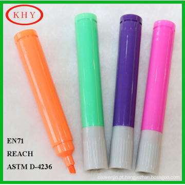 Multi-color and set packaging chisel tip highlighter